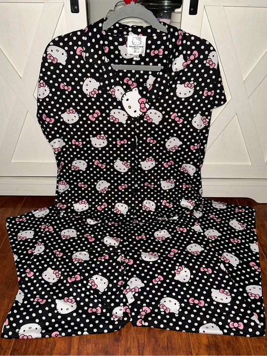 Hello Kitty Other - Hello Kitty Black White & Pink Polka Dot Pajama Set